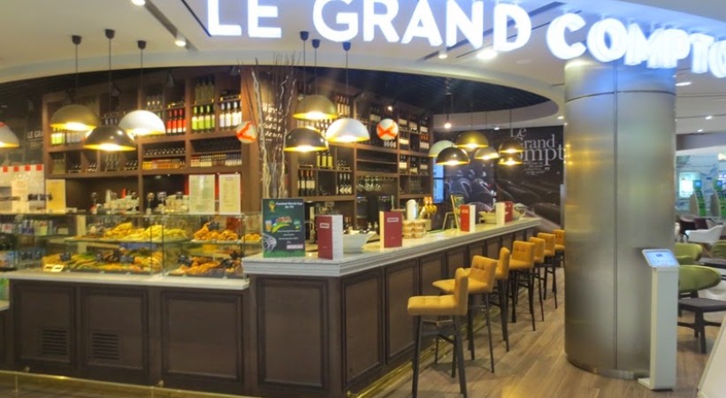 Cafe Bar Le Grand Comptoir El Venizelos Airport